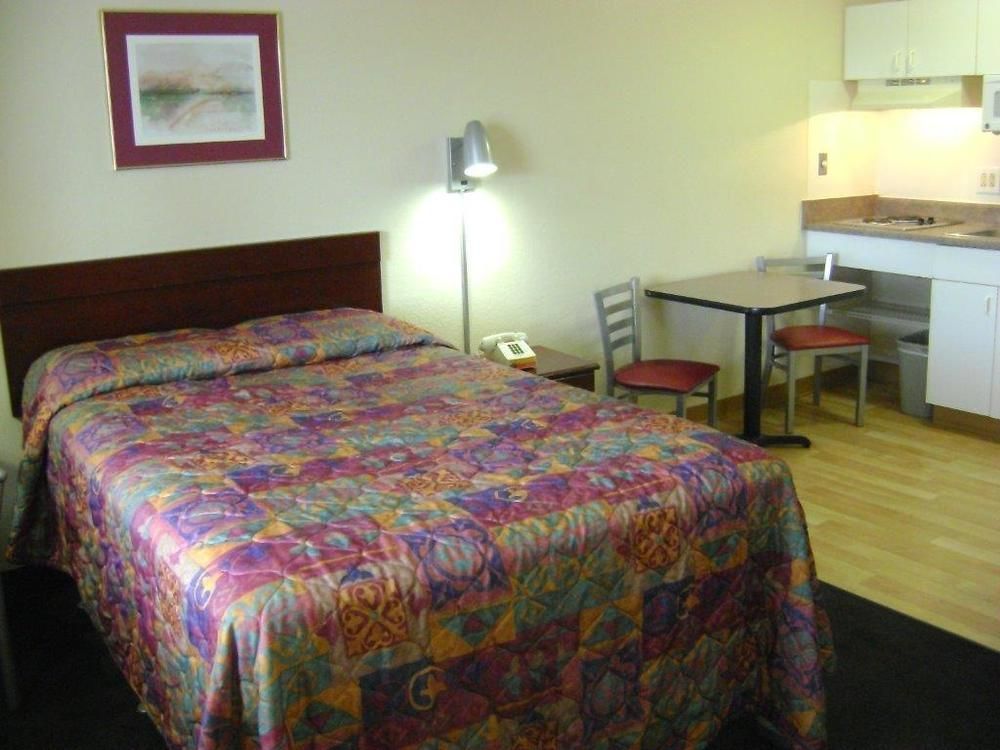 Intown Suites Extended Stay San Antonio Tx - Leon Valley South Buitenkant foto